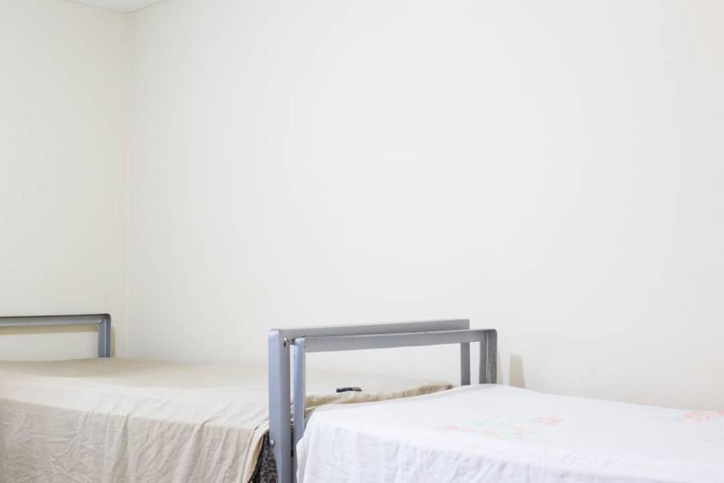 Furnished UNAH dormitory room ready for students