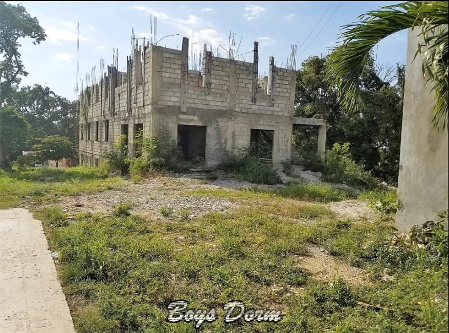 UNAH Boys Dormitory building under construction